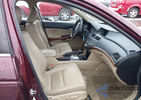 2011 Honda Accord 2.4 Ex-L from USA, damaged, VIN 1HGCP2F85BA102331